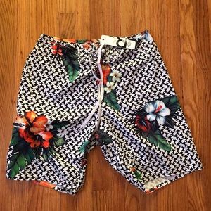 LRG Boardshorts Floral Trunks Beach Shorts NEW